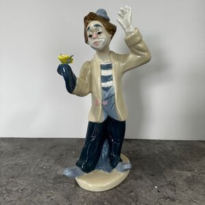 Paul Sebastian Glazed Porcelain Clown Figure Art Deco Circus Magician